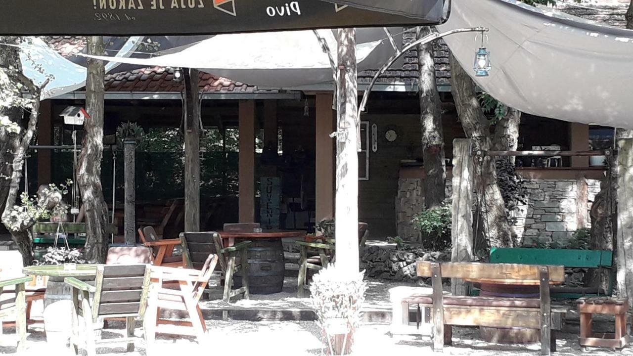 Ferienwohnung Kamena Kuca Family Rodin Čapljina Exterior foto